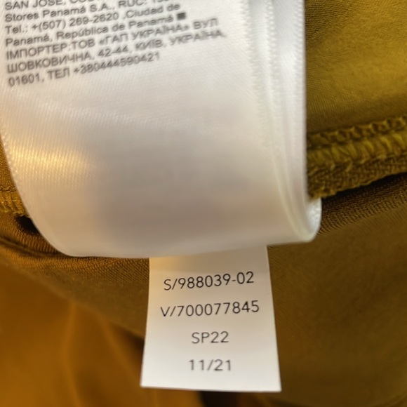 Athleta Eastbound Straight Pant Tencel Spandex Brass Yellow Pull-On Size 6P - Picture 12 of 14
